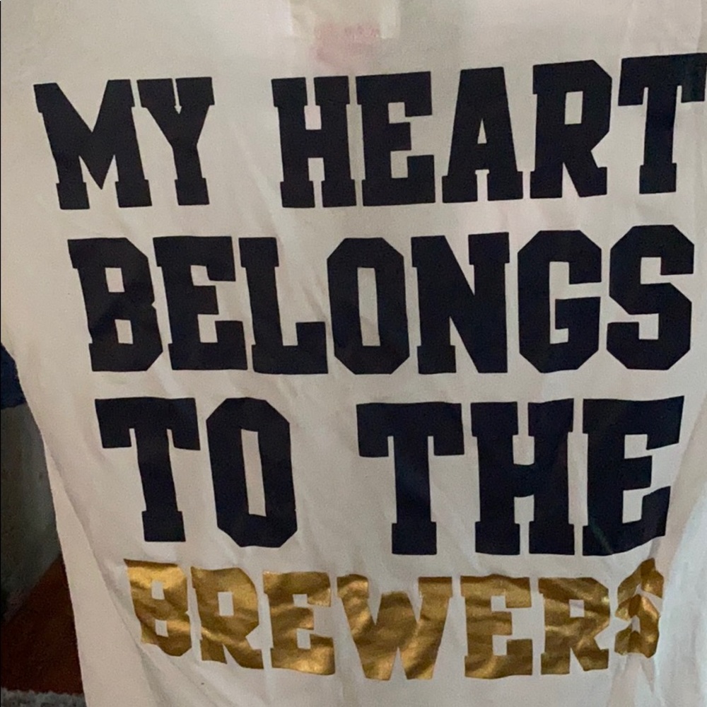 Pink - Size Medium - Brewers tshirt - Picture 2 of 2
